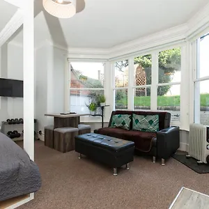  Apartment Guestready - Classy Studio In United Kingdom